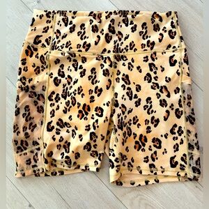 Fabletics Powerhold Shorts Size XL leopard print